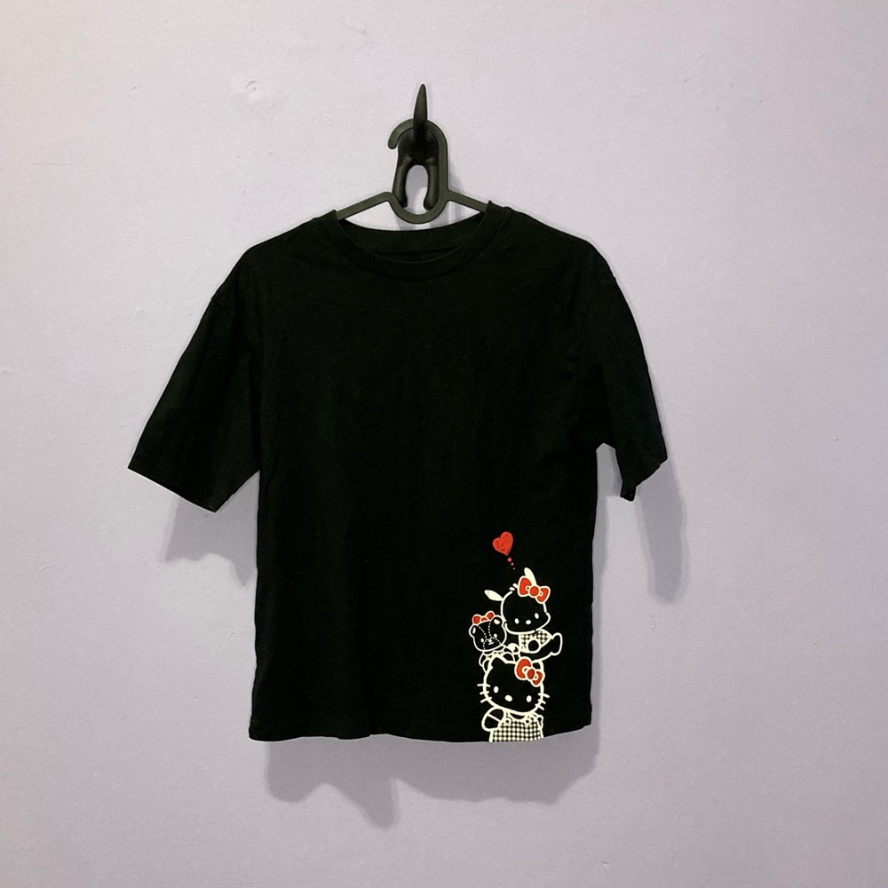 Uniqlo UT Hello Kitty T-Shirt